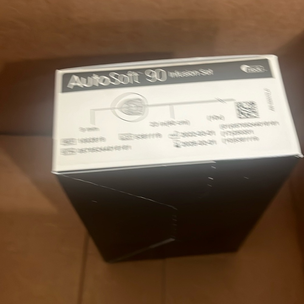 Autosoft90 sealed new unopened. Autosoft 90 Tandem.  1 box with expiry 2/2025